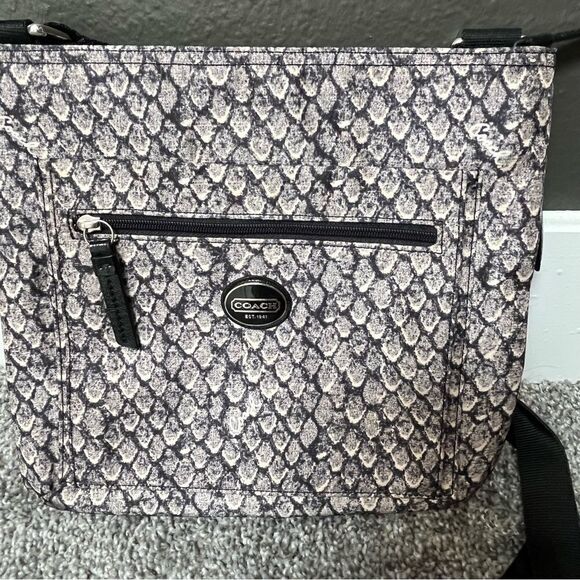 Coach Taylor Snake Print Swingback Crossbody Purse - Picture 4 of 13